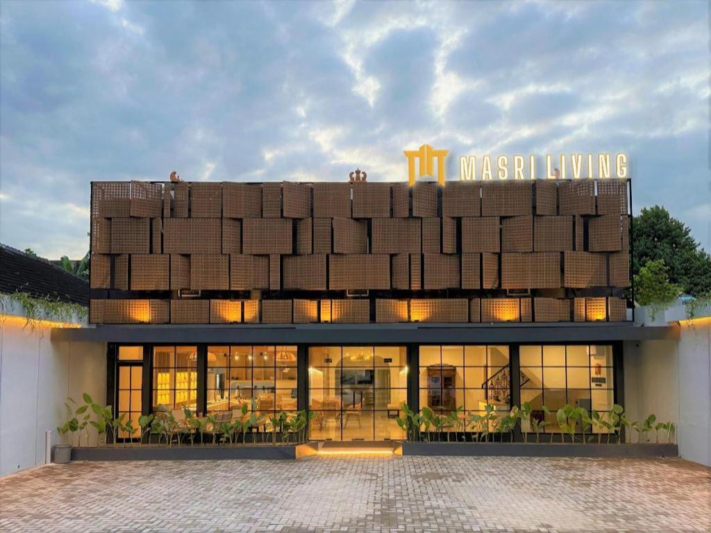 Masri Living By Daphna International Ξενοδοχείο Γιογκιακάρτα Εξωτερικό φωτογραφία