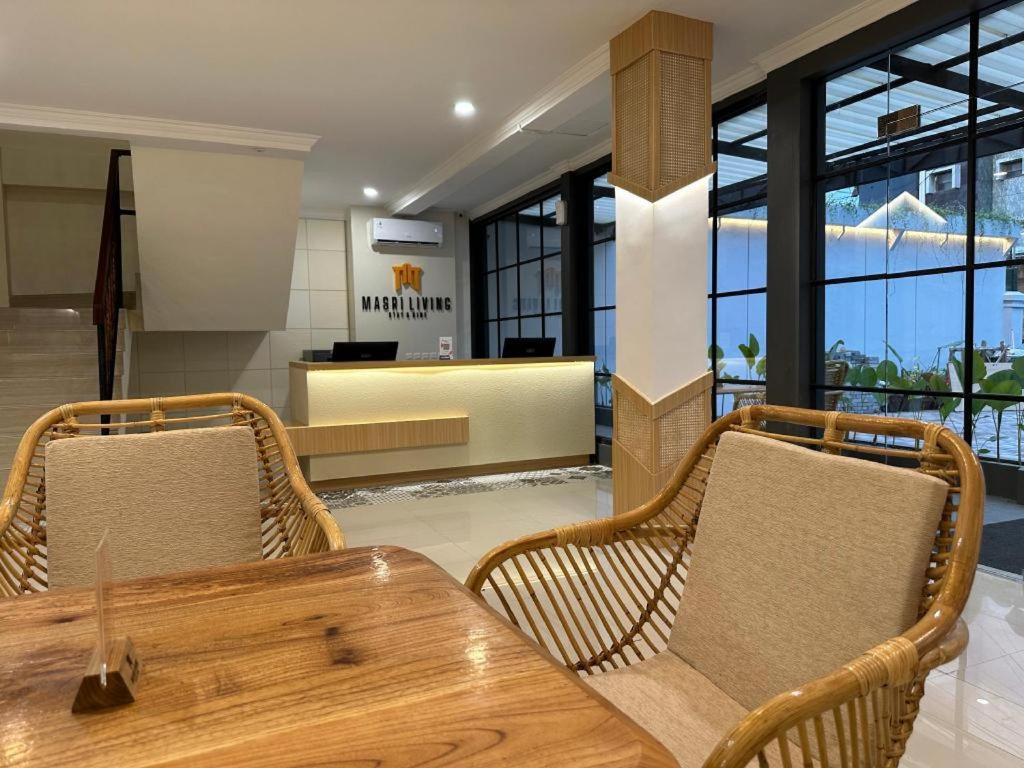 Masri Living By Daphna International Ξενοδοχείο Γιογκιακάρτα Εξωτερικό φωτογραφία